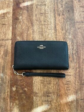 Coach Long Zip Around Wallet